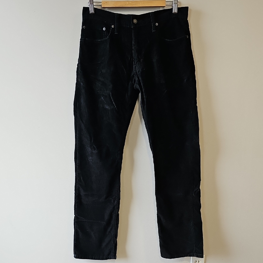 Levi's 514 Corduroy 32x32 Slim Straight Pants